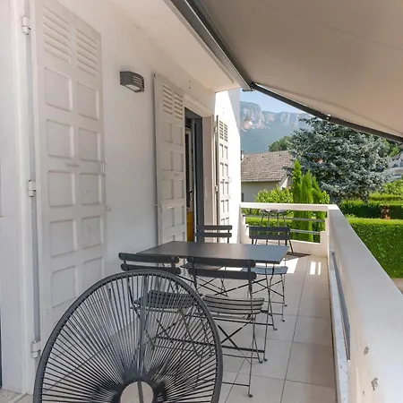 Affittacamere La Porte Des Alpes D'hotes 4*