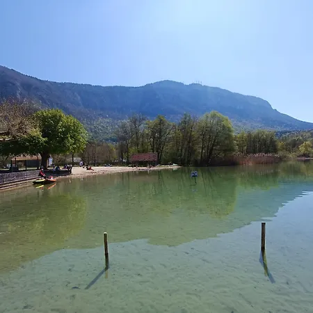La Porte Des Alpes D'hotes Affittacamere