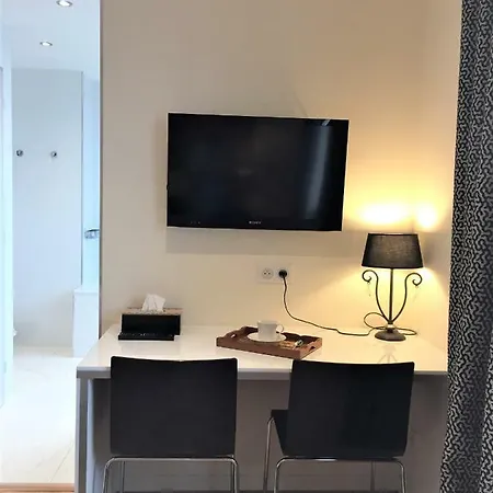 La Porte Des Alpes D'hotes *